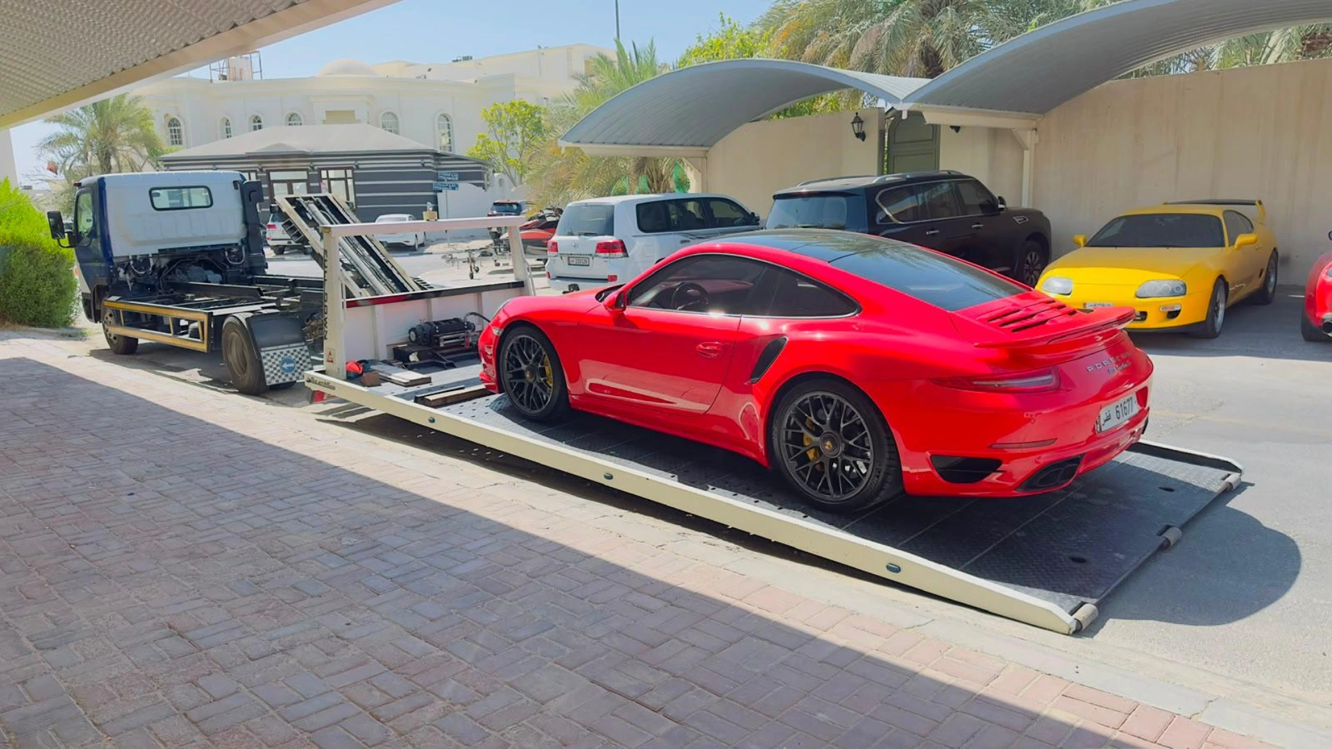 Full Down Tow Truck Service